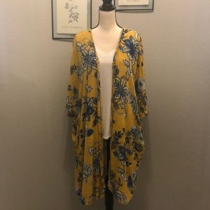 🛍 4 FOR $15🛍 Xhilaration Yellow Printed Kimono